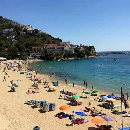 Casa Con Vistas Al Mar Y Piscinas 7 Rosas